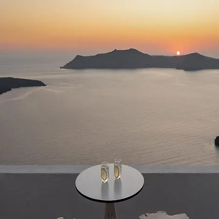 Aparthotel Dana & Infinity 3*